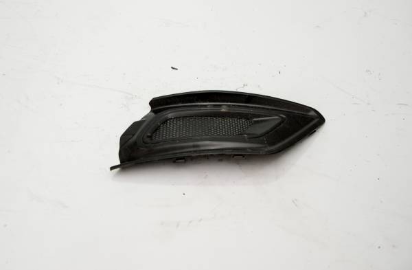 FORD CUSTOM 320 L DELUXE ÇIKMA PARÇA   2018 SONRASI ÖN TAMPON SİS KAPAĞI